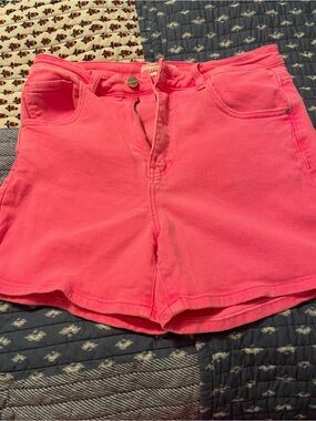 RISEN HOT PINK SHORTS L